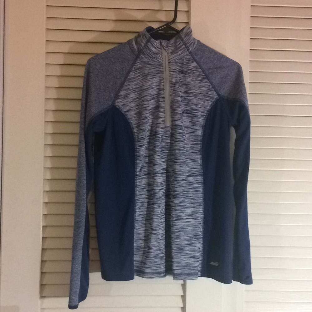 Half zip up pullover